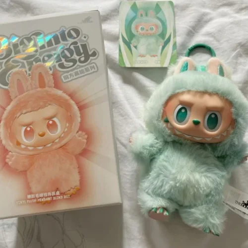 Labubu Luck Vinyl Plush – Big Into Energy Series photo review