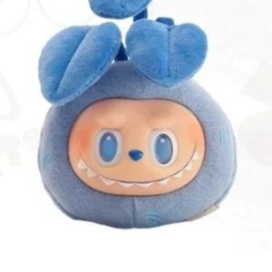 Labubu Vinyl Figure – Sweetheart Plant