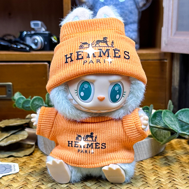 Labubu Orange Sunshine – Softness & Sparkle