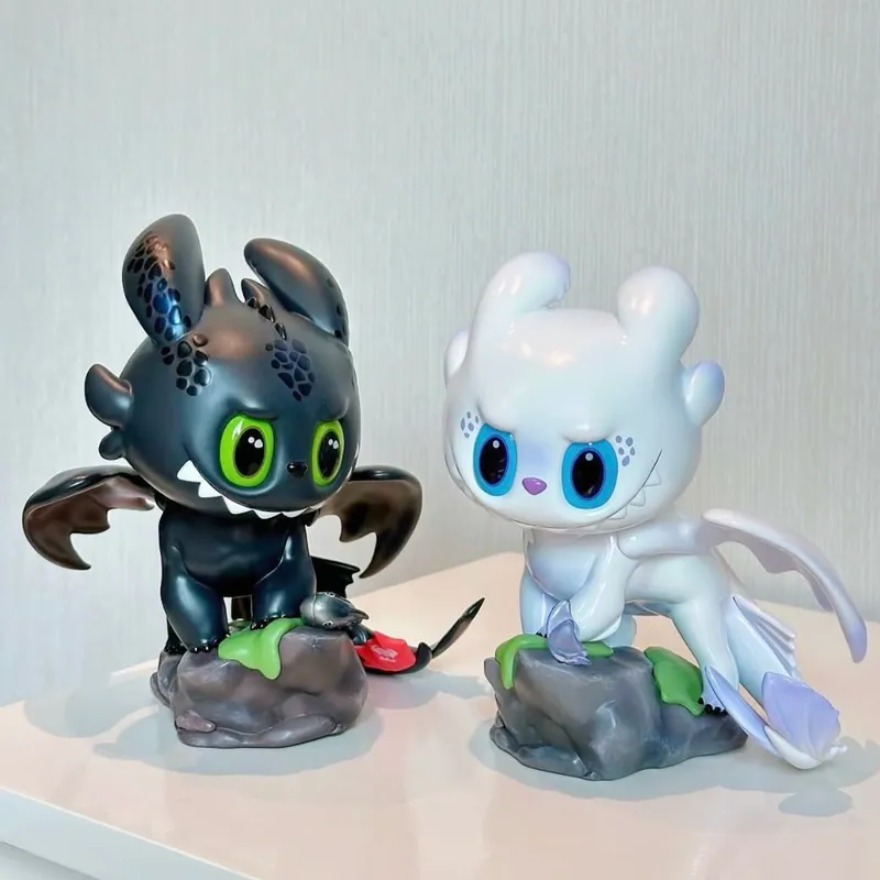 Toothless Collectible Figure – Black Kawaii Dragon from How to Train Your Dragon - Image 5