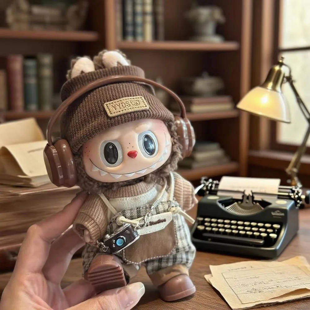 Labubu Fashion Outfit – Retro Photographer Clothes Set (17 cm Doll)